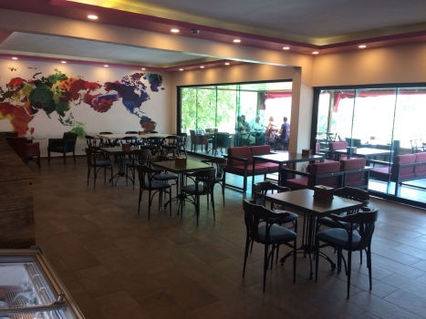 PİNK CAFE & RESTAURANT (Büyükeceli / MERSİN